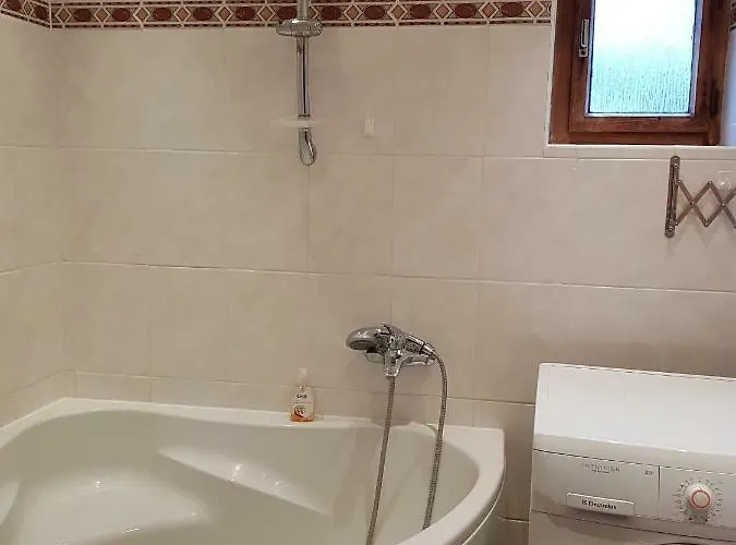 Czech Paradise Village بيت للعطل